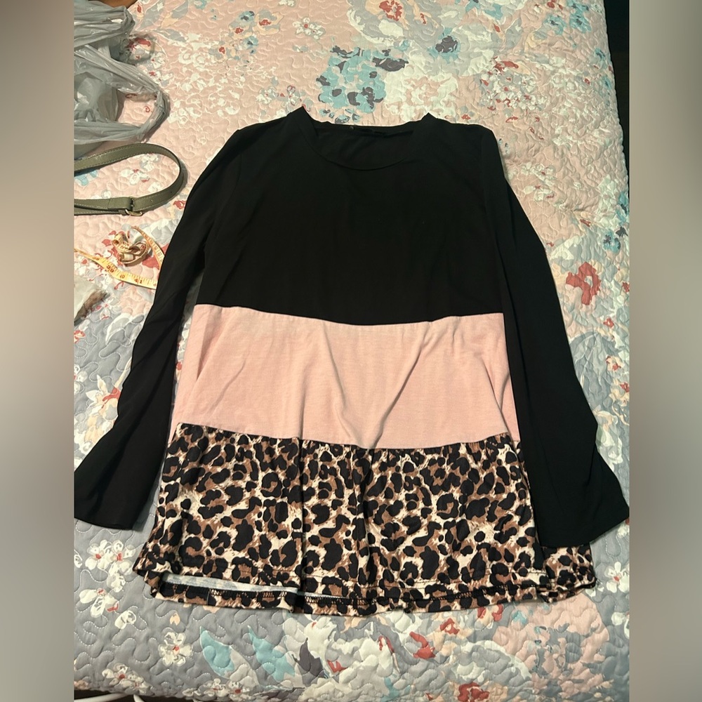 Shein top size 1XL
